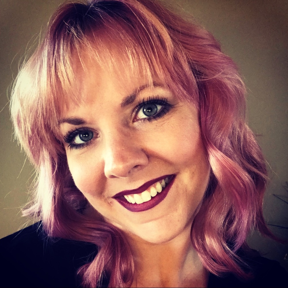 Meet your Posher, Alicia